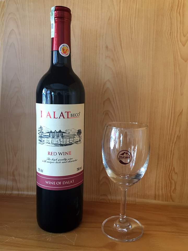 VANG ĐỎ RED WINE.6