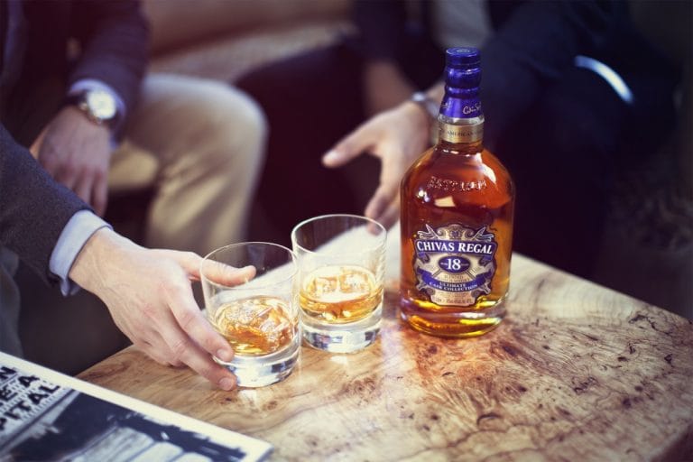 Chivas 18 Year Old truyền thống.8